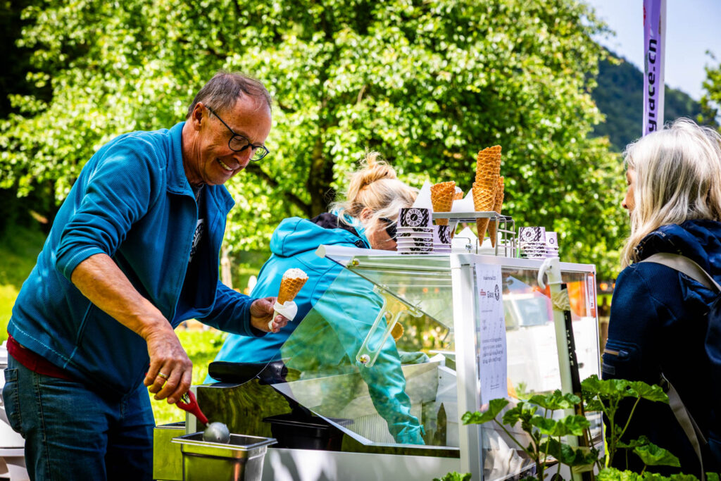 kraeuterfestival-2025-einhorn-glace-2.jpg